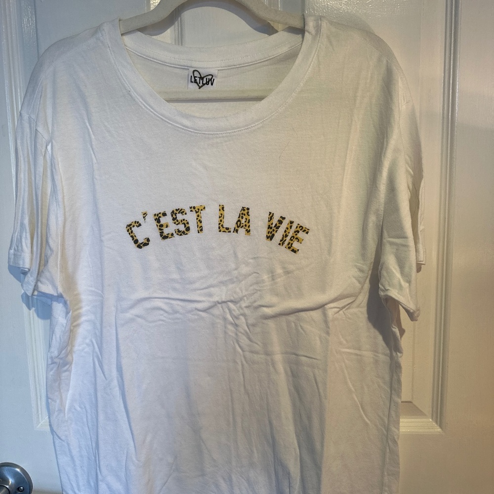 LetLuv C’est La Vie Graphic Tee